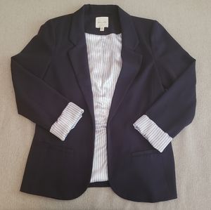 Navy open blazer with stripe cuffs
